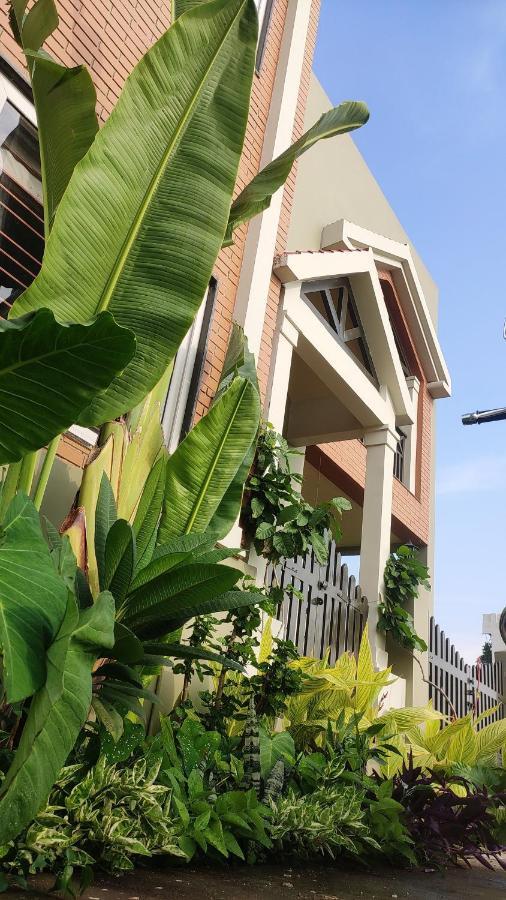 Entire Craftsman House With 2 Bedrooms Kitchen And More Rāipur 외부 사진